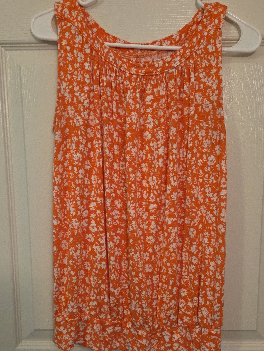 LOFT Orange Whiye Floral Shirt Top Size Medium